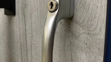 Ручка с ключом