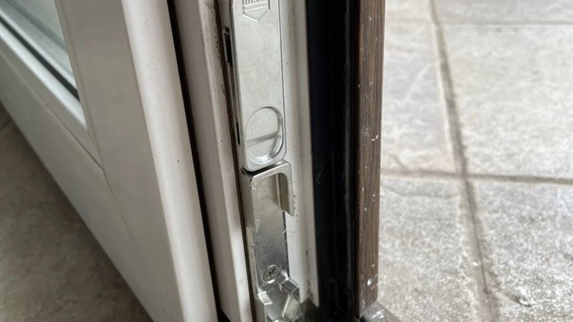 Замена оконной фурнитуры — после