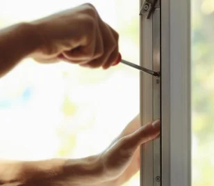 Ремонт окон Schüco